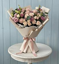 Букет цветов из:  Розы и Лизиантусы #REPLACE_PRED# Ханты-Мансийске