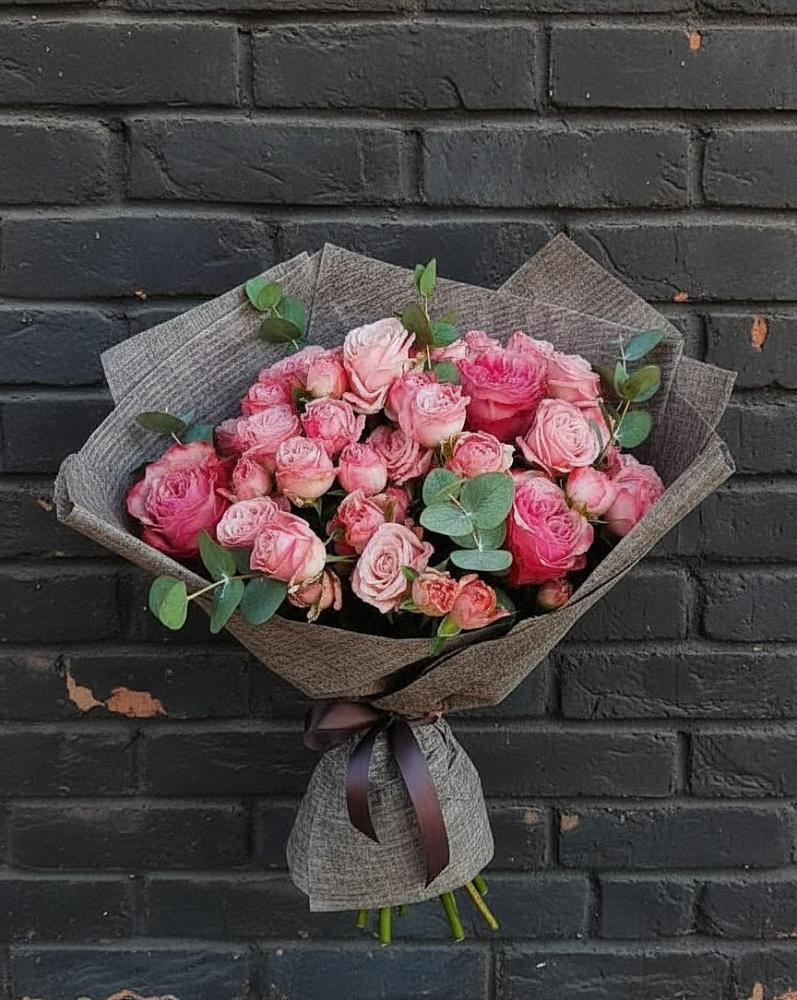 Букет цветов из: Розы в Ханты-Мансийске