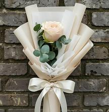 Букет цветов из:  Розы в Ханты-Мансийске