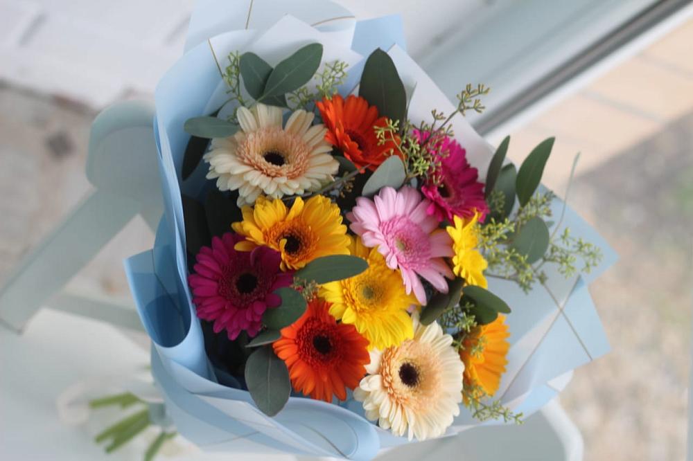 Букет цветов из: Герберы в Ханты-Мансийске