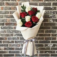 Букет цветов из:  Розы в Ханты-Мансийске
