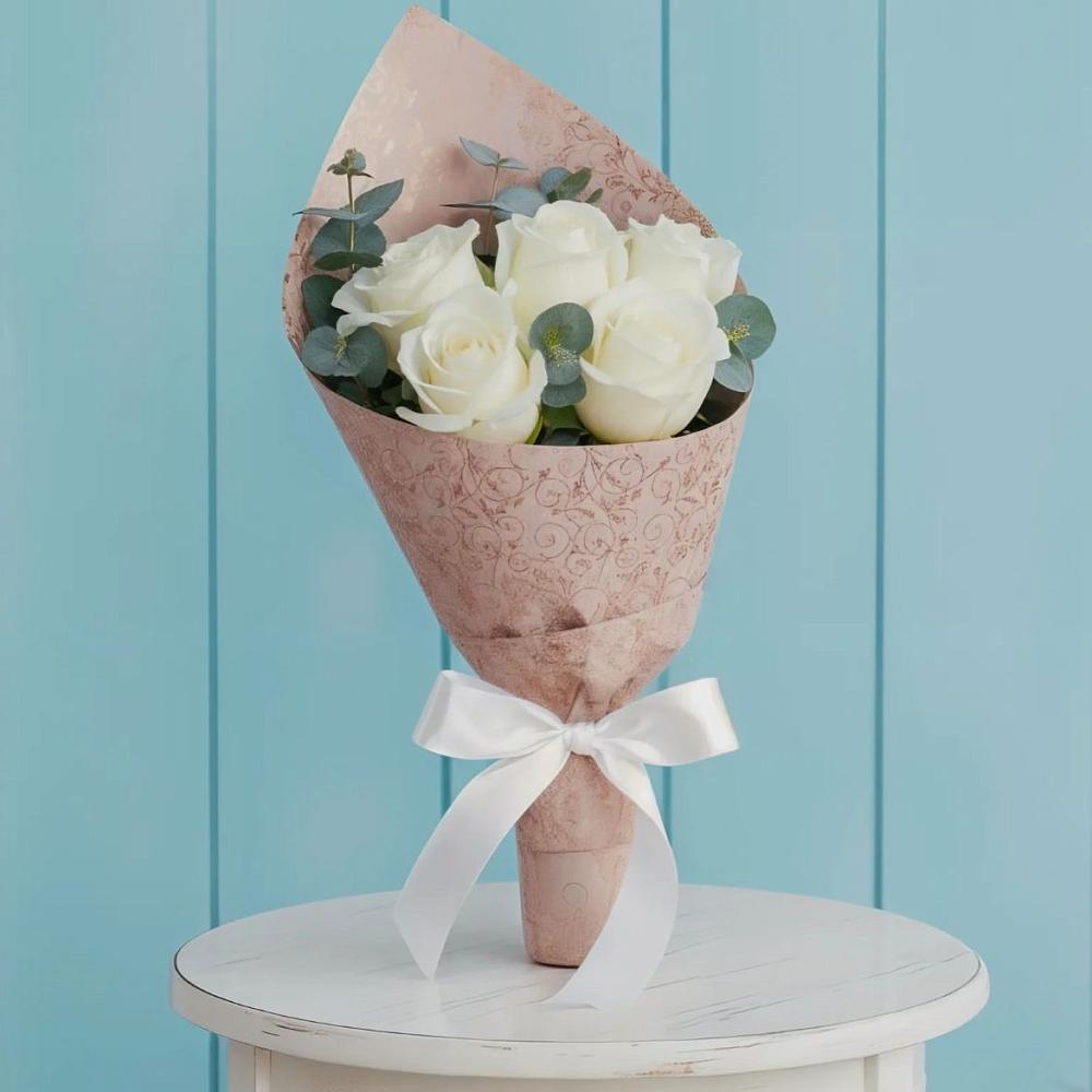 Букет цветов из: Розы в Ханты-Мансийске