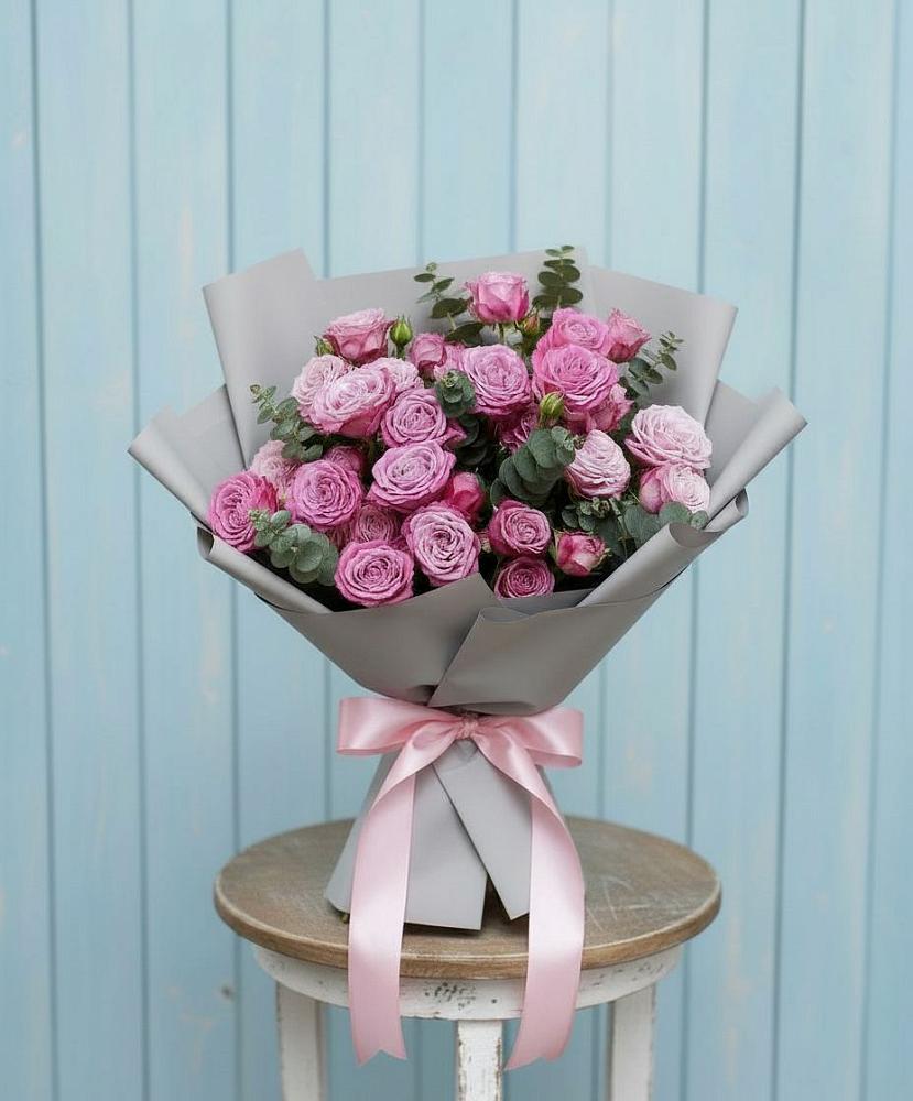 Букет цветов из: Розы в Ханты-Мансийске