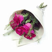 Букет цветов из:  Розы #REPLACE_PRED# Ханты-Мансийске
