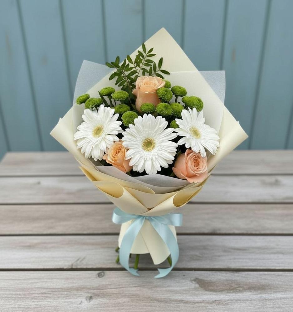 Букет цветов из: Герберы, Розы и Хризантемы в Ханты-Мансийске