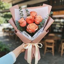 Букет цветов из:  Розы в Ханты-Мансийске