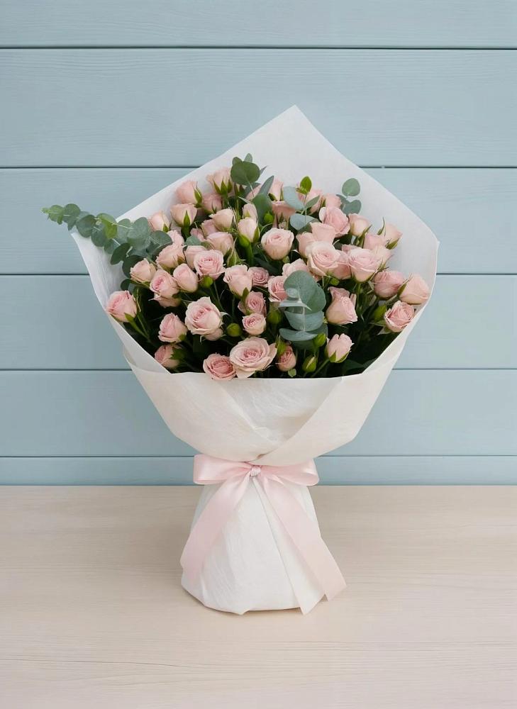 Букет цветов из: Розы в Ханты-Мансийске