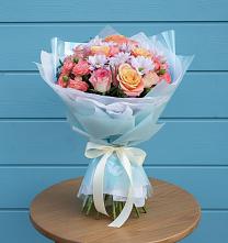 Букет цветов из:  Хризантемы и Розы в Ханты-Мансийске