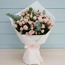 Букет цветов из:  Розы в Ханты-Мансийске