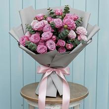 Букет цветов из:  Розы #REPLACE_PRED# Ханты-Мансийске